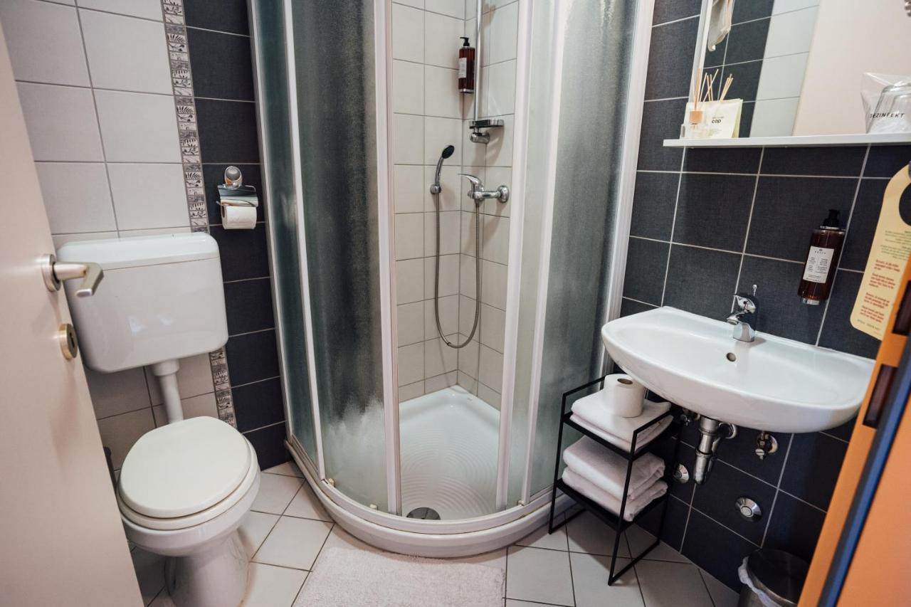 Sobe Rooms Nataly Sežana エクステリア 写真